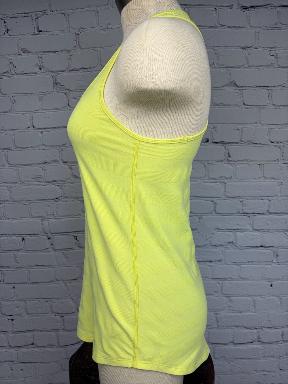 Lululemon Cool Racerback *Striped Rib Clarity Yellow Sz 8 - Picture 6 of 16